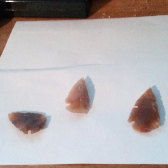 Authentic Indian Arrowhead 3 Arrowheads Artifact - Picture 9 of 9